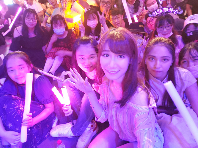 2018年8月27日微博