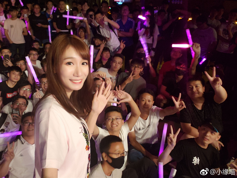 2018年8月12日微博