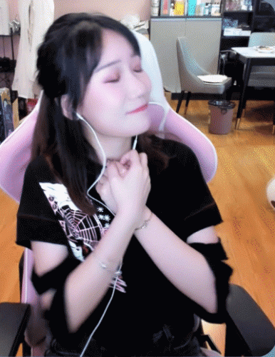 2020 年 8 月 12 日