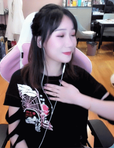 2020 年 8 月 12 日