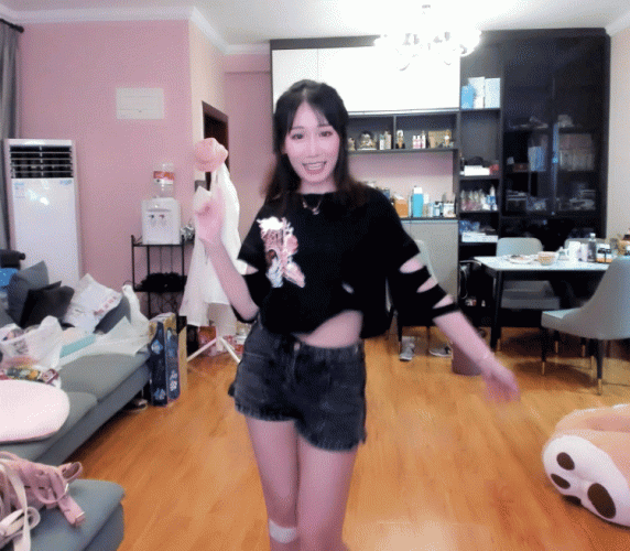 2020 年 8 月 12 日