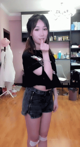 2020 年 8 月 12 日