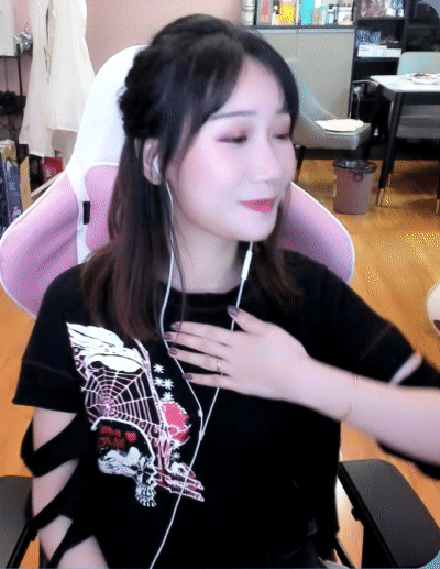 2020 年 8 月 12 日