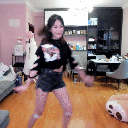 2020 年 8 月 12 日